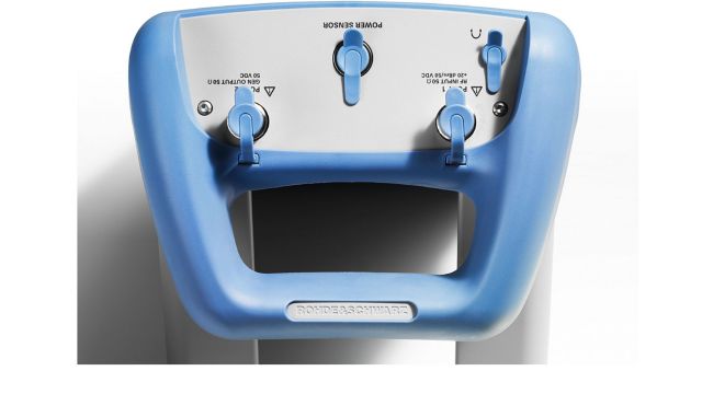 Rohde & Schwarz FSH 手持式频谱分析仪_8kHz-8GHz 频段 >100dB 动态范围 4 小时续航